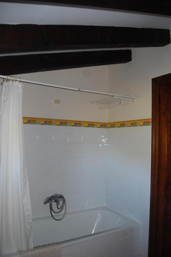Apartamentos El Perujo Комилас Екстериор снимка